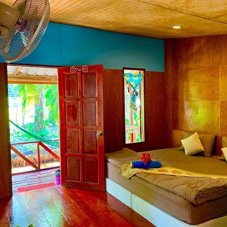 Апартаменты Lantacoconutgardenbungalow Ко-Ланта Экстерьер фото