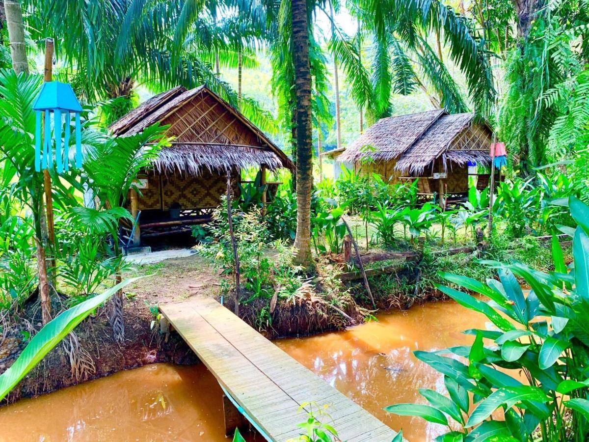 Апартаменты Lantacoconutgardenbungalow Ко-Ланта Экстерьер фото
