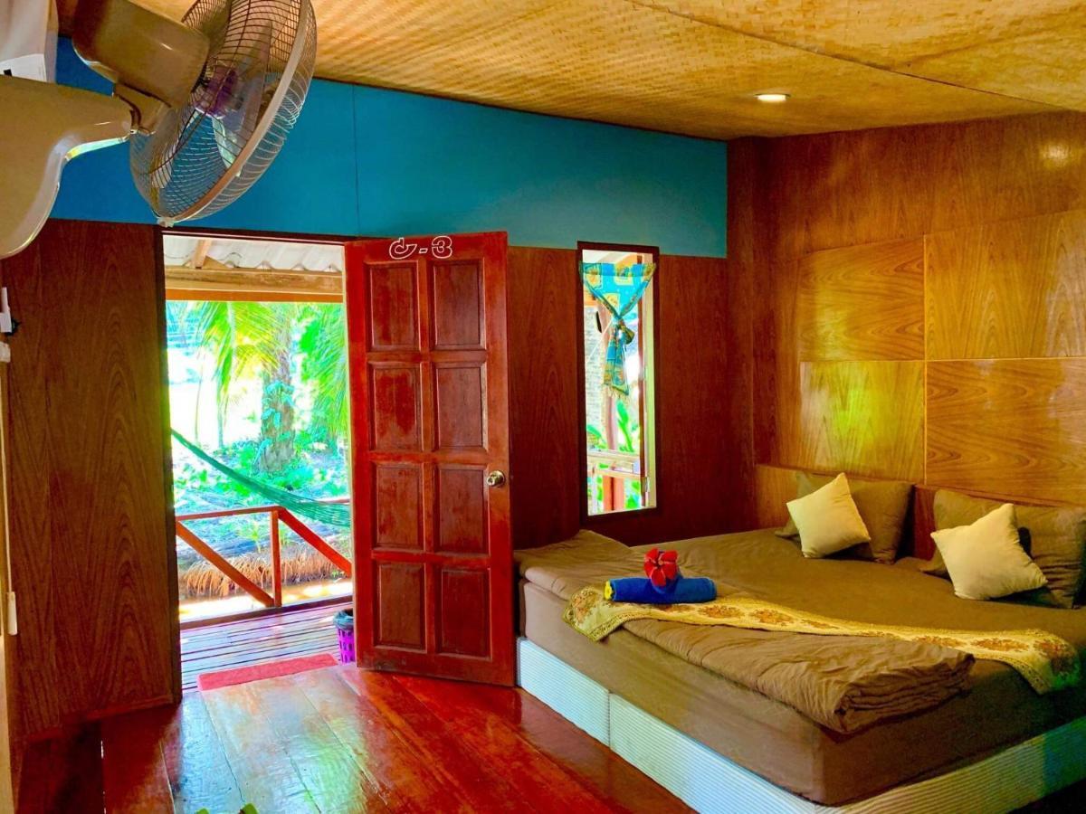 Апартаменты Lantacoconutgardenbungalow Ко-Ланта Экстерьер фото